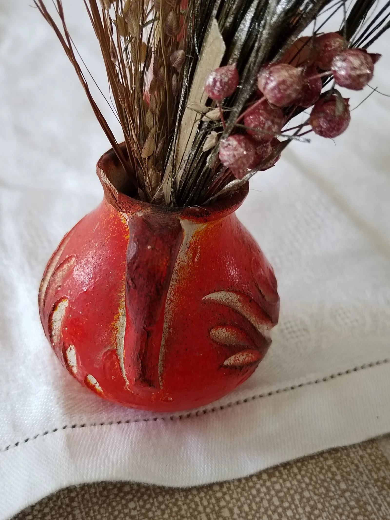conjunto de 2 bonitos mini jarrones vintage con sus pequeños ramos de flores secas... – photo 16